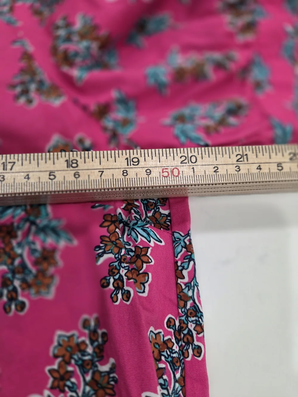 J. Crew Pink Floral Split-Neck Puff Sleeve Blouse Size Med